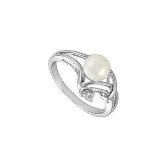 Cultured Pearl and Diamond Ring : 14K White Gold - 0.02 CT Diamonds