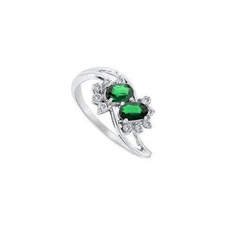 Emerald and Diamond Ring : 14K White Gold - 2.00 CT TGW