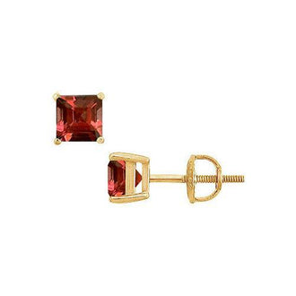 Garnet Stud Earrings : 14K Yellow Gold - 2.00 CT TGW