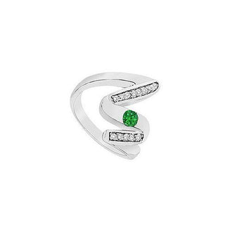 Emerald Zig-Zag Ring : 14K White Gold - 0.50 CT TGW