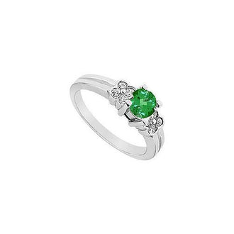 Emerald and Diamond Ring : 14K White Gold - 0.75 CT TGW