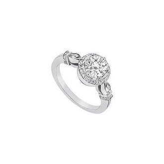 Diamond Engagement Ring : Platinum - 0.75 CT Diamonds