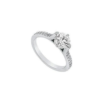 Diamond Engagement Ring : Platinum - 0.75 CT Diamonds