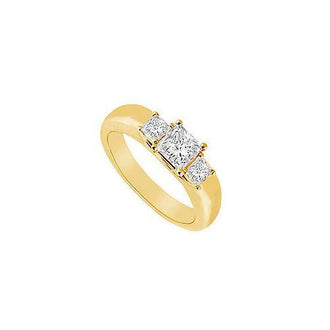 Three Stone Diamond Ring : 14K Yellow Gold - 0.25 CT Diamonds