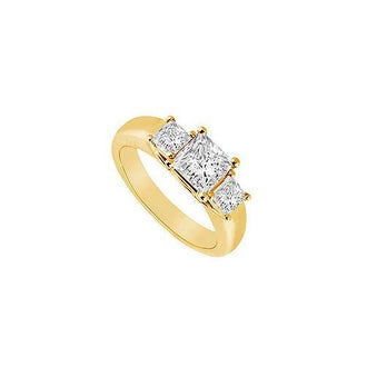 Three Stone Diamond Ring : 14K Yellow Gold - 0.50 CT Diamonds