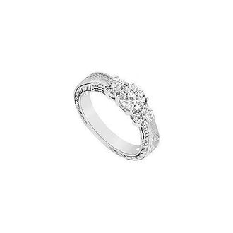 Three Stone Diamond Ring : 14K White Gold - 0.33 CT Diamonds