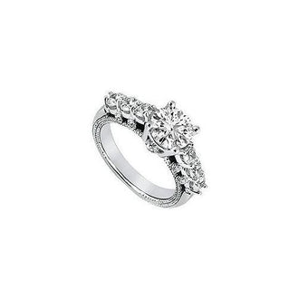 Diamond Engagement Ring : Platinum - 1.00 CT Diamonds