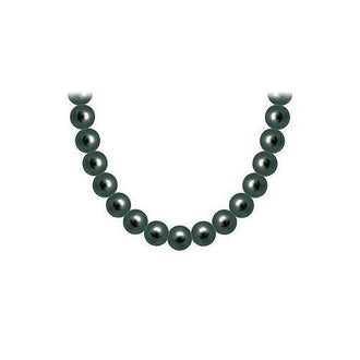 Akoya Cultured Pearl Necklace : 14K Yellow Gold  9 MM