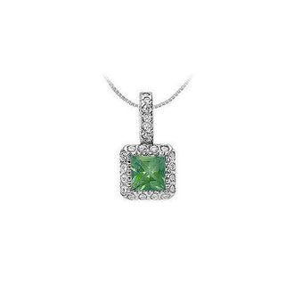 Emerald and Diamond Pendant : 14K White Gold - 0.75 CT TGW