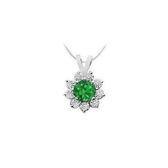 Emerald and Diamond Pendant : 14K White Gold - 0.75 CT TGW