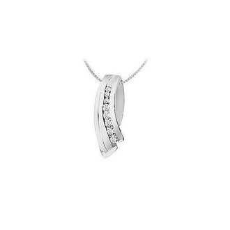 Diamond Pendant : 14K White Gold - 0.25 CT Diamonds