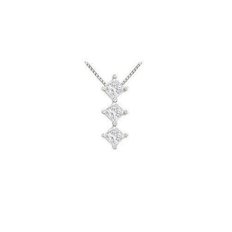 Princess Diamond Pendant : 14K White Gold - 0.25 CT Diamonds